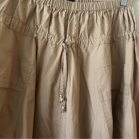 Donna Karan Tan Elastic Waist Skirt size medium - Picture 5 of 6